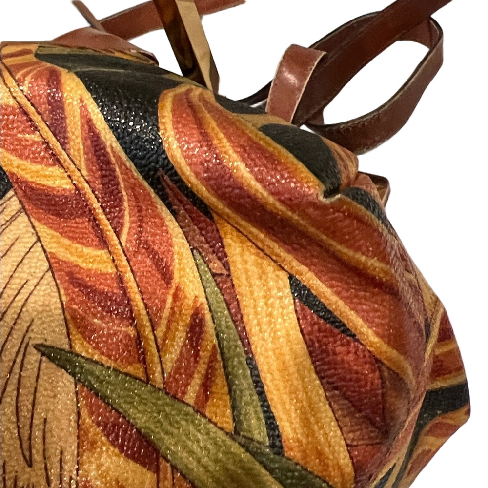Salvatore Ferragamo Black Jungle Print Shoulder Bag - Picture 15 of 17